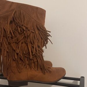 comfortview Brown Fringe Lace-Up Mid-Calf Boots
